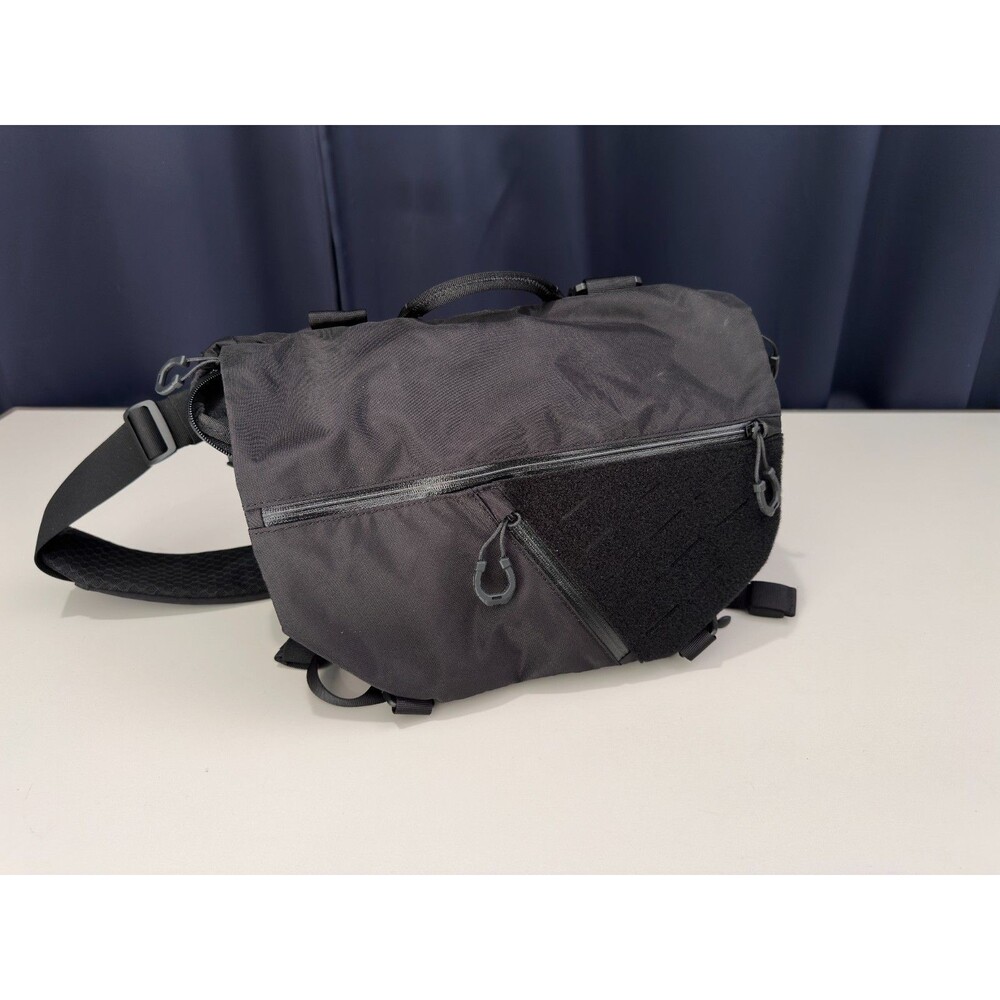Tactical Geek Cache L7 Messenger Bag 15L EDC PRE-RELEASE SAMPLE w/ TCM9 Insert